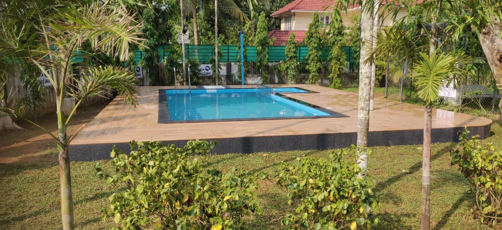 Dolphin Enclave Service Studio Apartments Kalpatta Ngoại thất bức ảnh