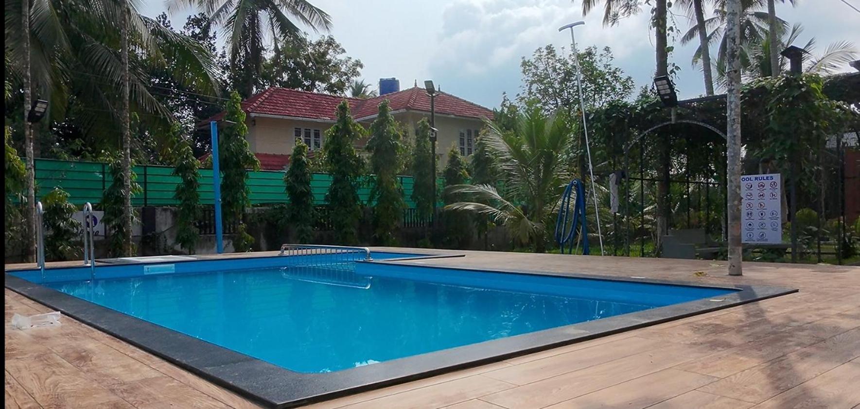 Dolphin Enclave Service Studio Apartments Kalpatta Ngoại thất bức ảnh